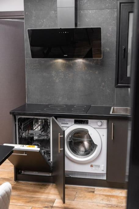 דירות אתונה The Modern Flat 25 מראה חיצוני תמונה